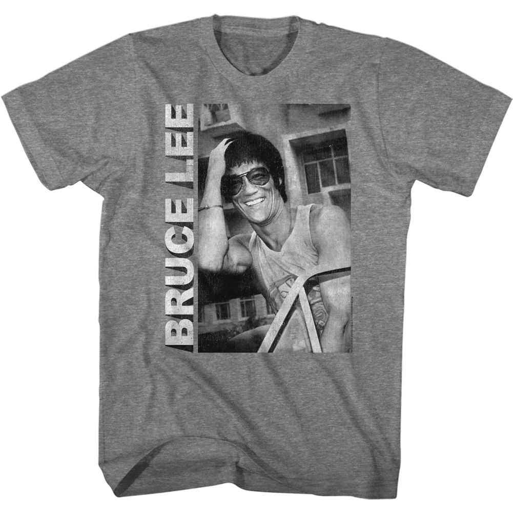 Bruce Lee - CASUAL SMILING 2 Adult Shirt