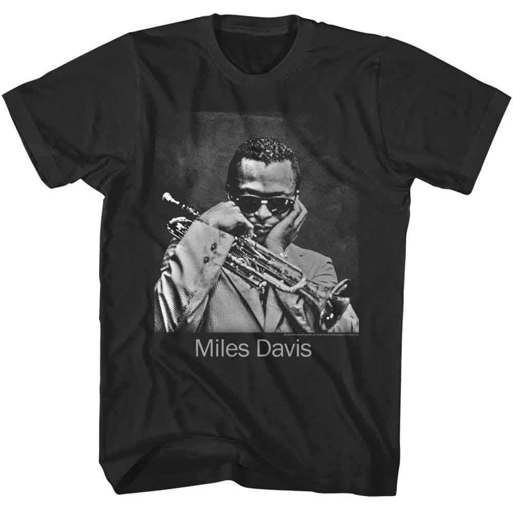 Miles Davis - MILES DAVIS ROUND ABOUT MIDNIGHT PHOTO Adult Shirt