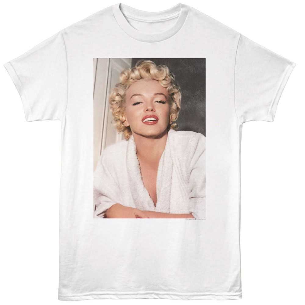 Marilyn Monroe - MARILYN MONROE BATHROBE PHOTO Adult Shirt