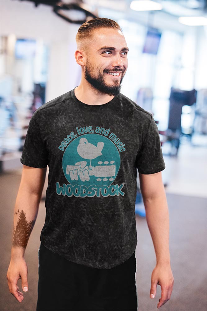 Woodstock - WOODSTOCK PEACE LOVE AND MUSIC Adult Shirt
